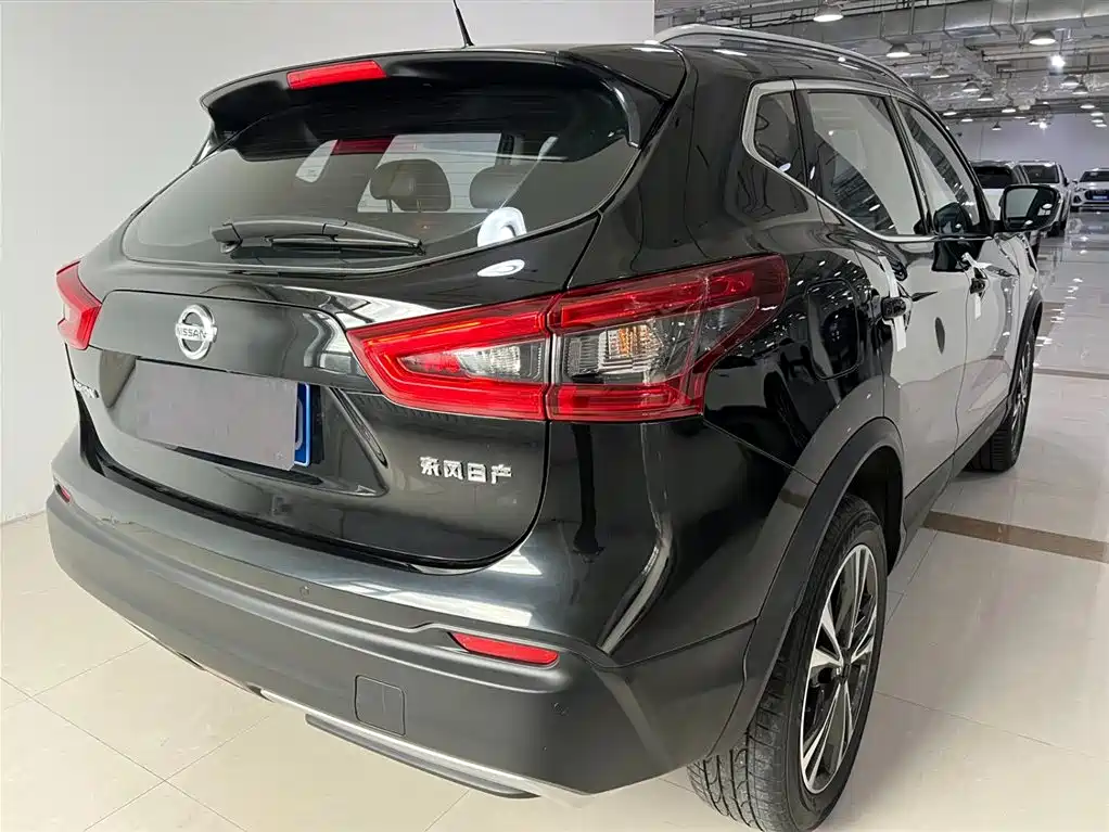 Nissan Qashqai 2021 — фото 4