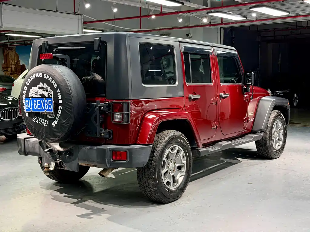 Jeep Wrangler 2008 — фото 7