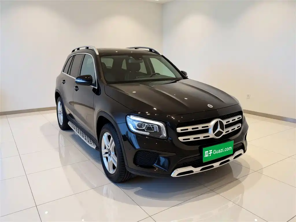Mercedes-Benz GLB 2023 — фото 3