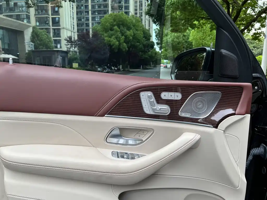 Mercedes-Benz GLS 2021 — фото 10