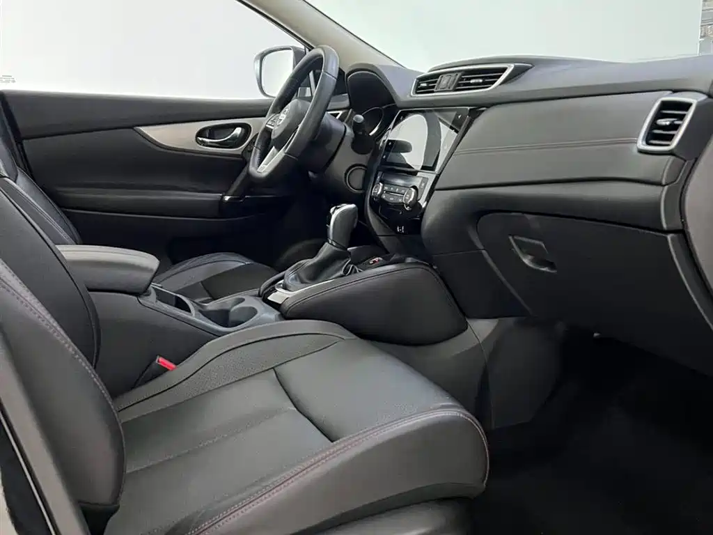 Nissan Qashqai 2021 — фото 11