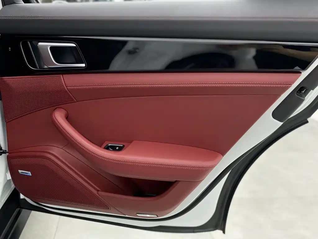 Porsche Panamera 2021 — фото 21