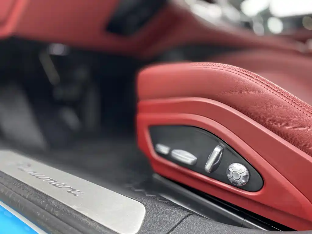 Porsche Panamera 2021 — фото 23