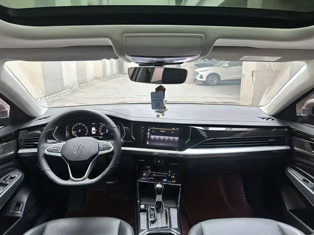 Volkswagen Passat 2022