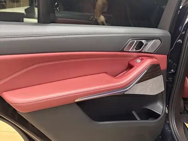 BMW X5 2024