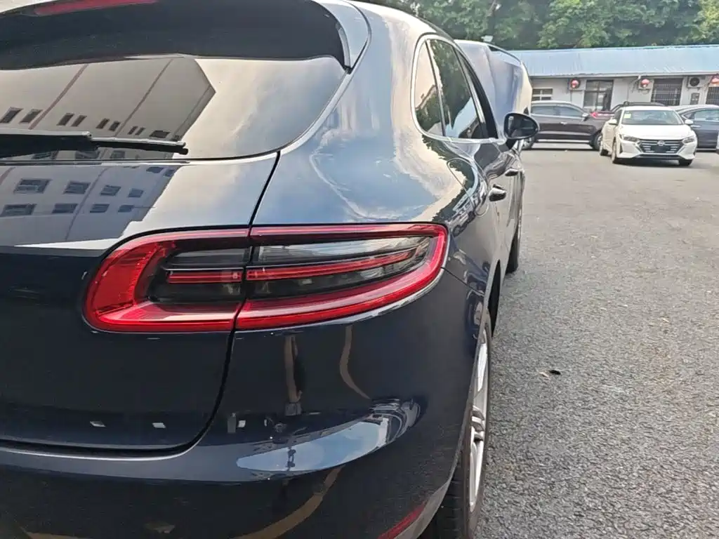 Porsche Macan 2017 — фото 8