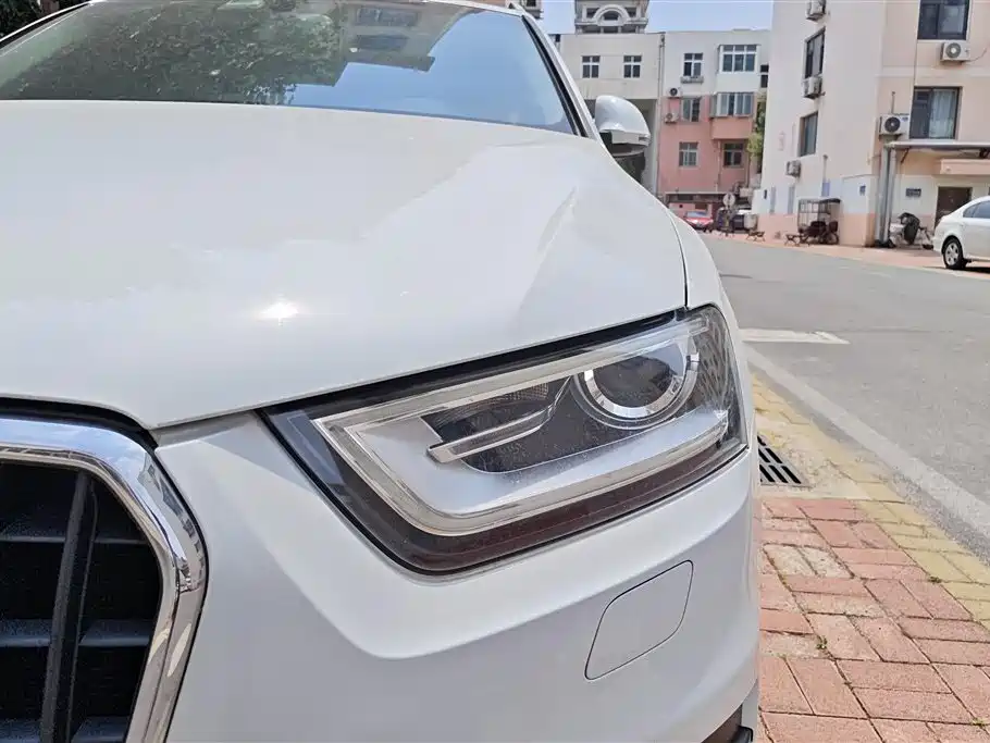 Audi Q3 2013