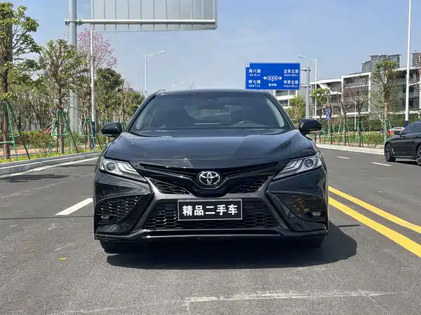 Toyota Camry 2022