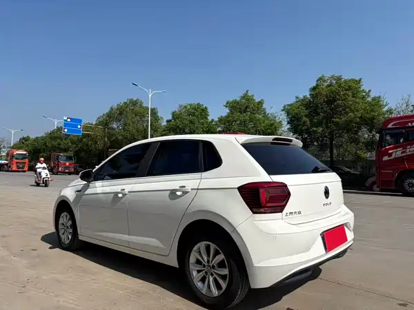 Volkswagen Polo 2021