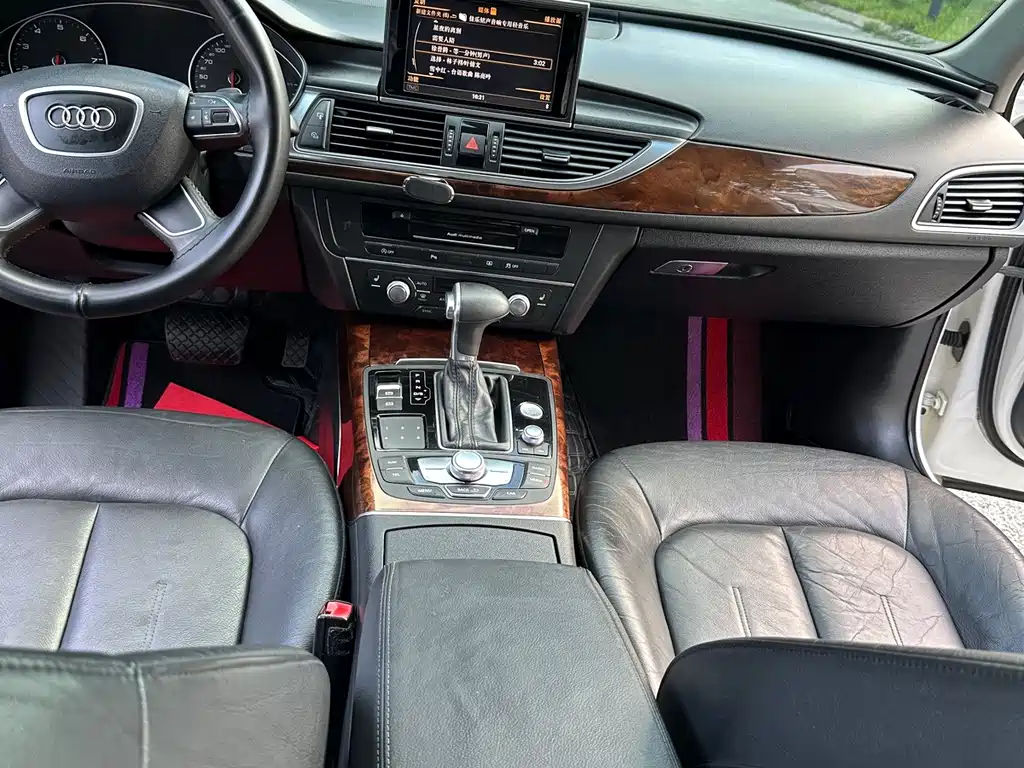 Audi A6L 2015 — фото 16