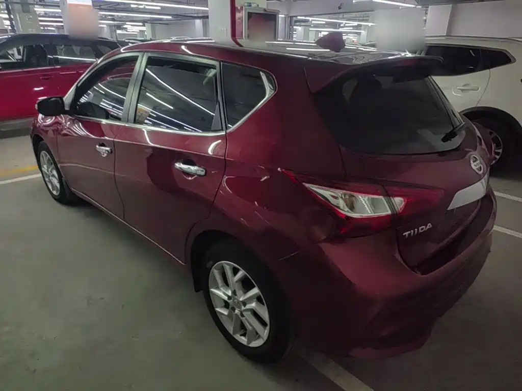 Nissan Tiida 2022
