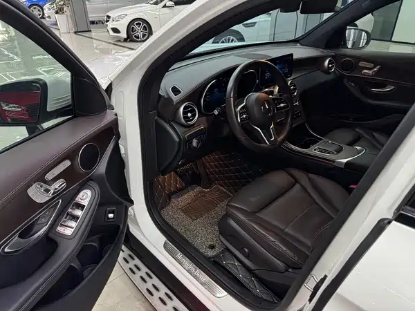 Mercedes-Benz GLC 2020