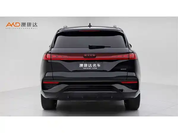 Audi Q6 2024