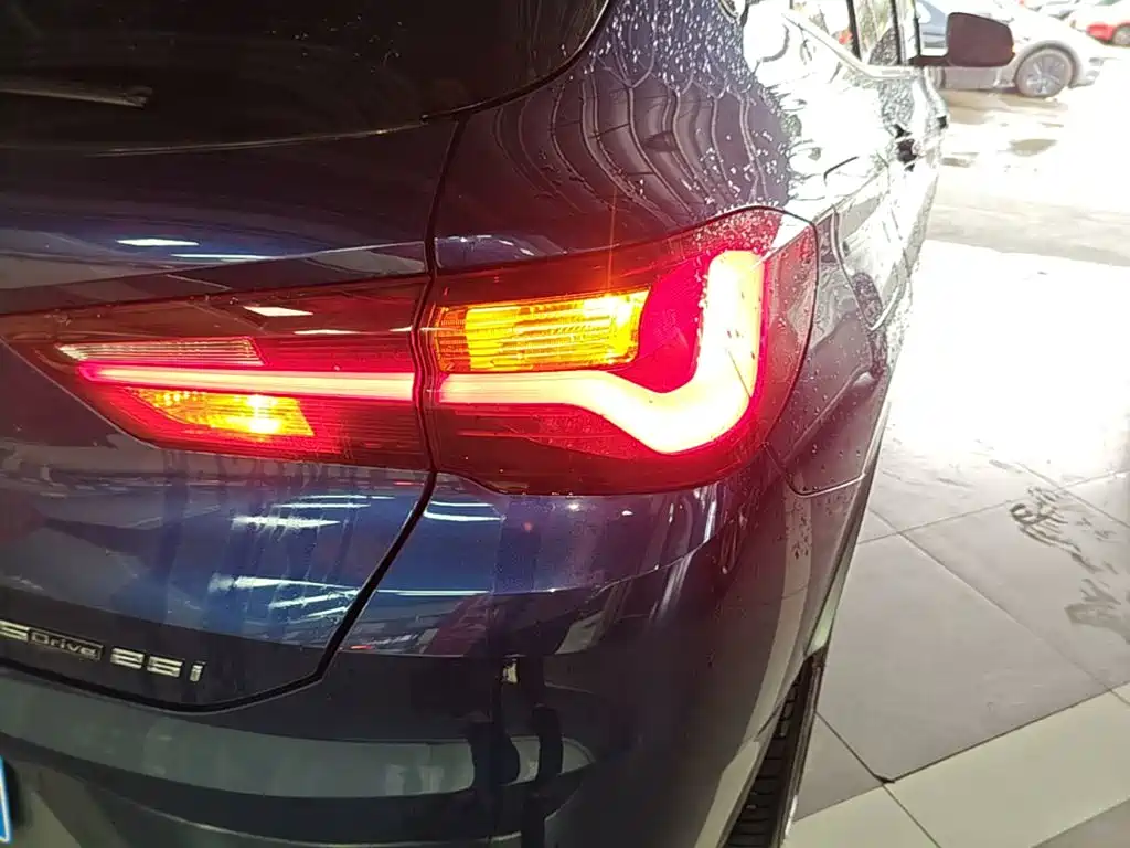 BMW X2 2020 — фото 8