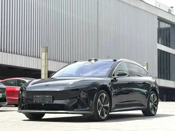 NIO ET5T 2023