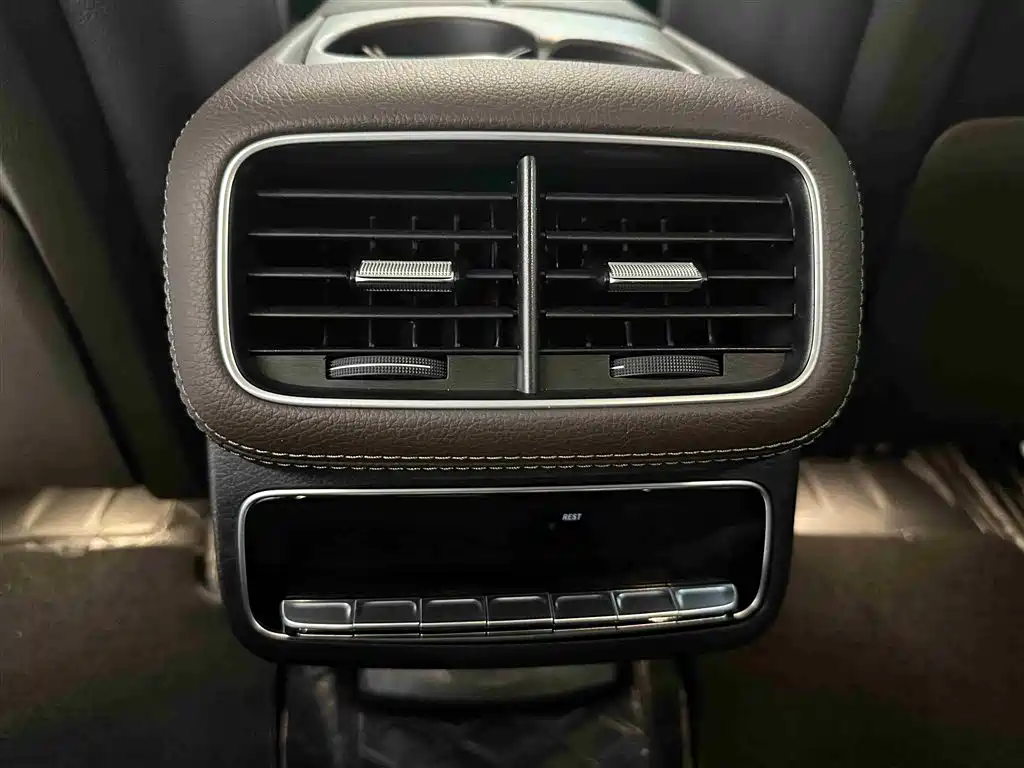 Mercedes-Benz GLS 2023 — фото 18