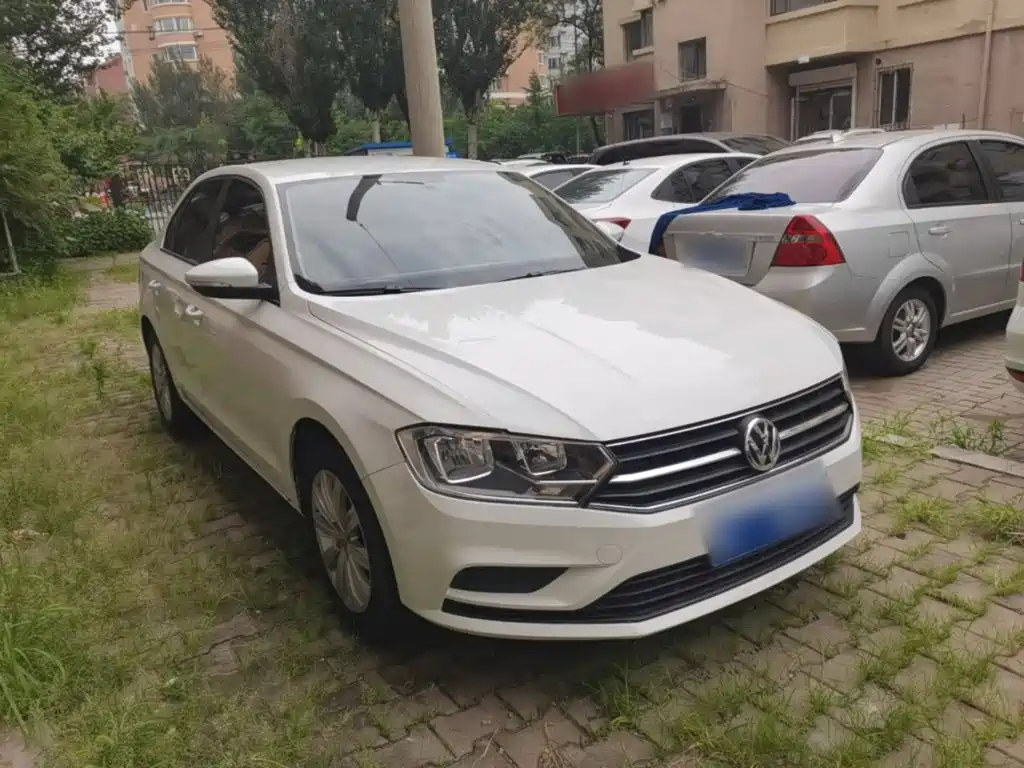 Volkswagen Bora 2021