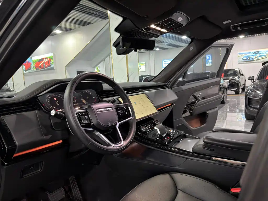 Land Rover Sport 2023
