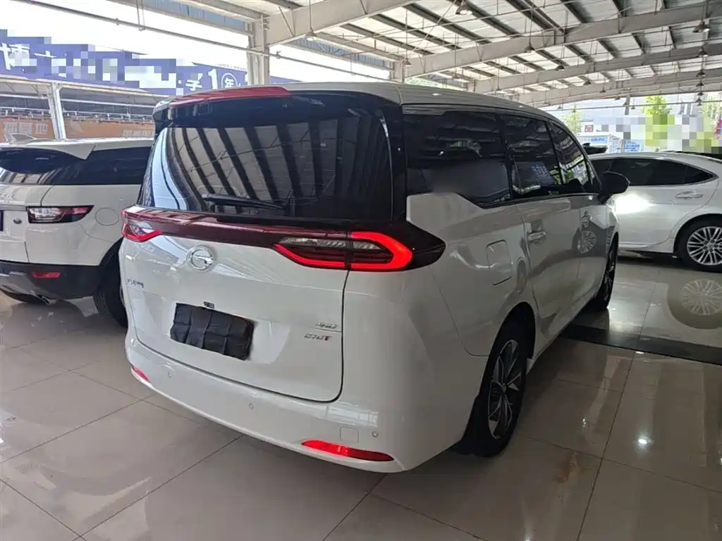 GAC Motor Trumpchi M6 2024 — фото 7