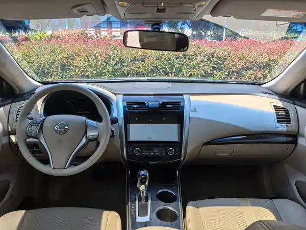 Nissan Teana 2016