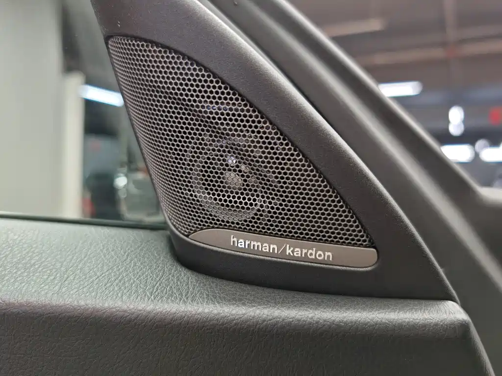 BMW M2 2020 — фото 18