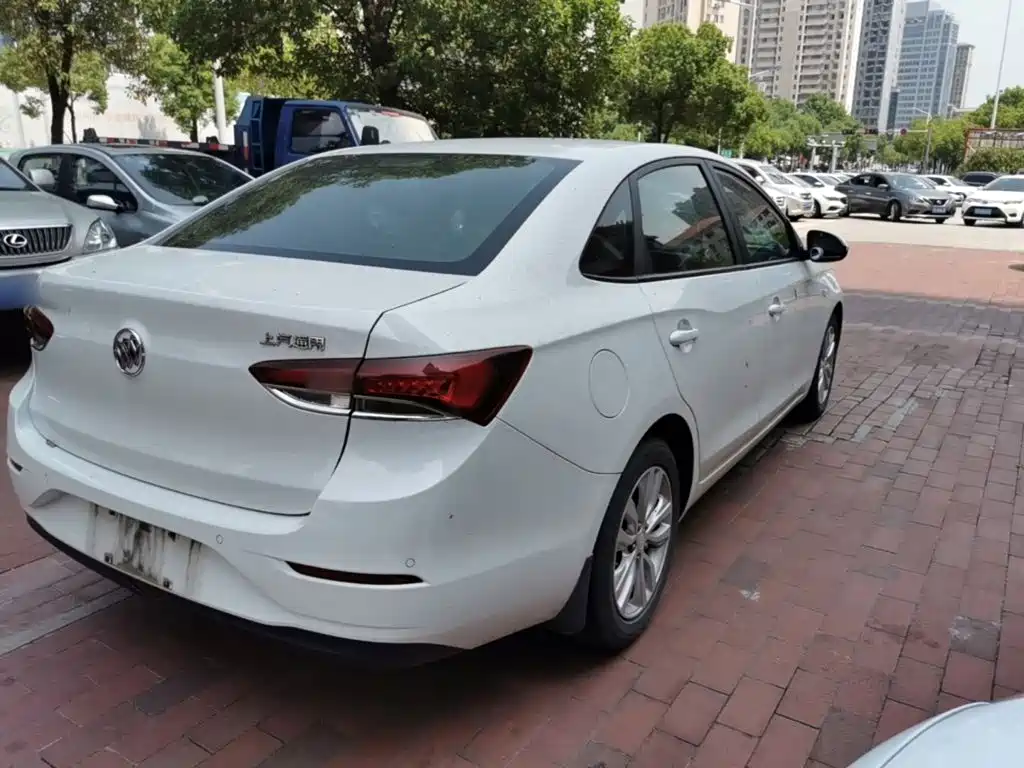 Buick Excelle GT 2021 — фото 5