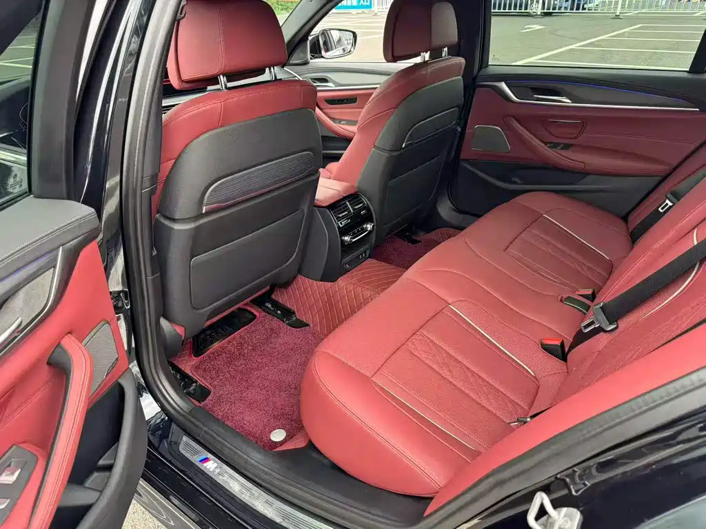 BMW 5 Series 2022