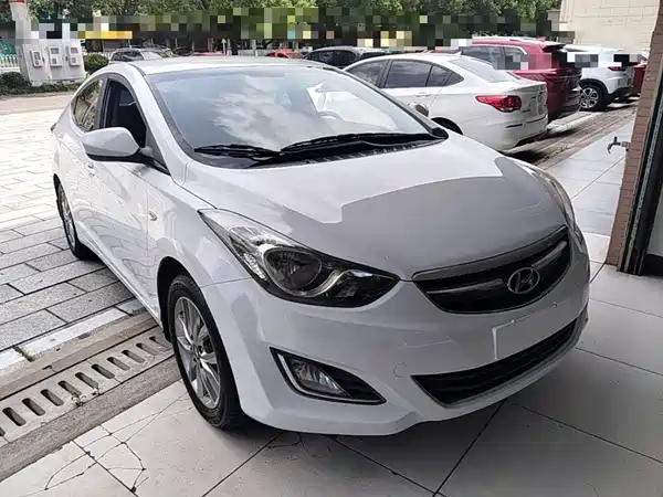 Hyundai Elantra Langdong 2016