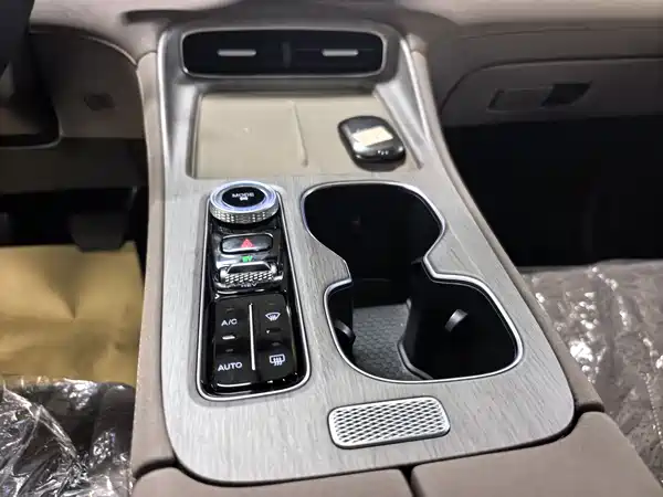 Chery Fengyun T8 2025