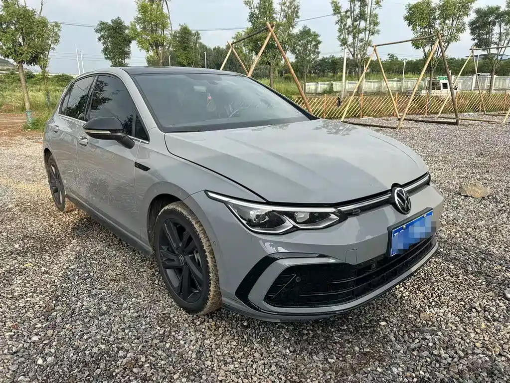 Volkswagen Golf 2023