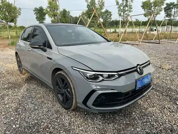 Volkswagen Golf 2023