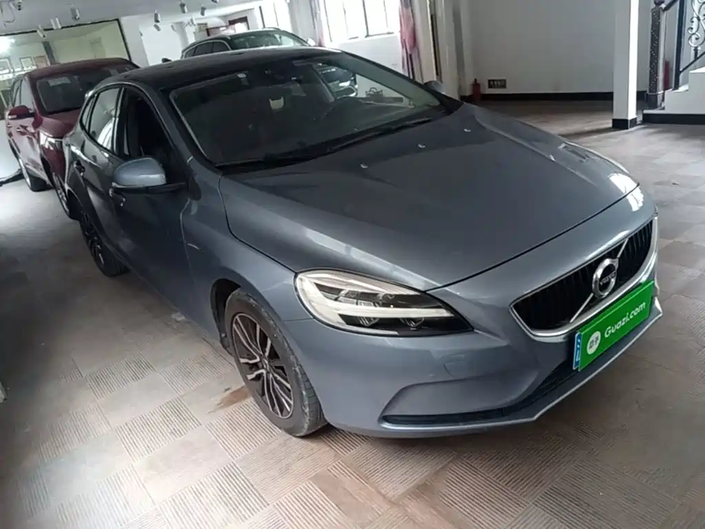 Volvo V40 2016