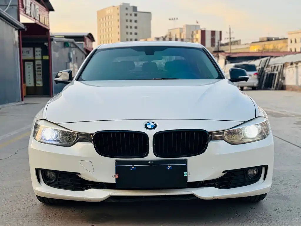 BMW 3 Series 2013 — фото 2