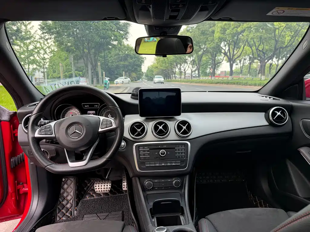 Mercedes-Benz CLA 2017 — фото 13