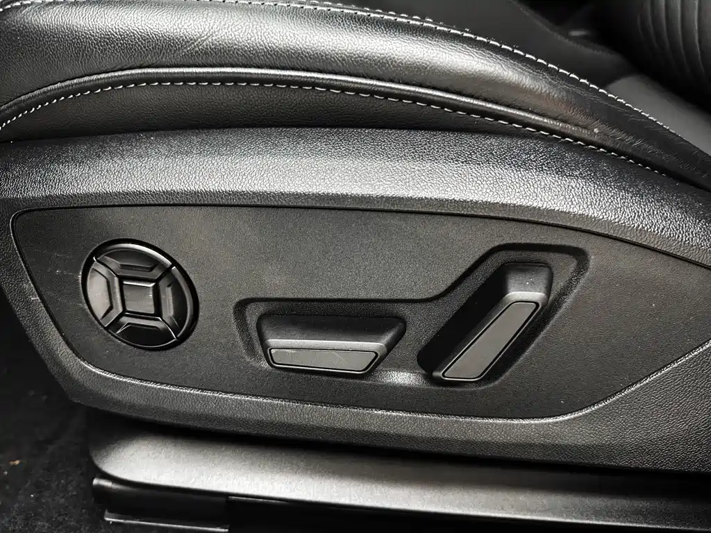 Audi A3 2024 — фото 18