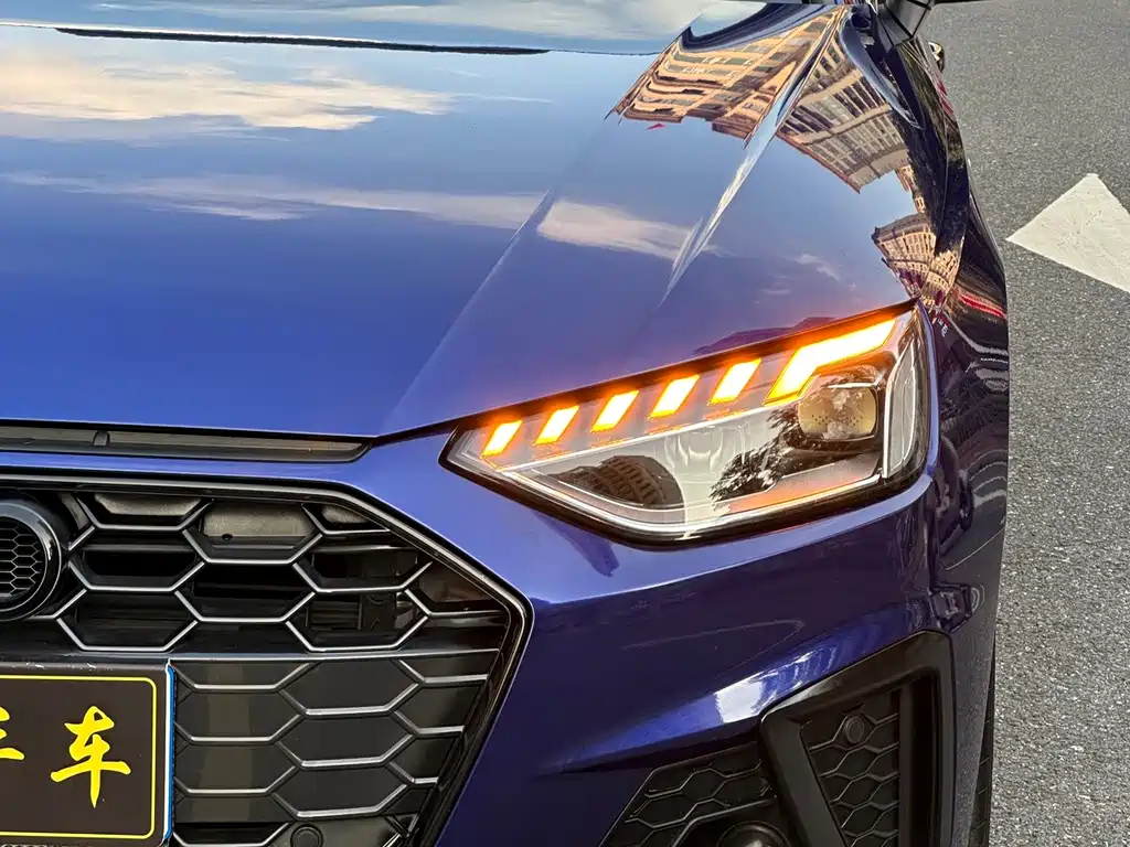 Audi A4L 2020