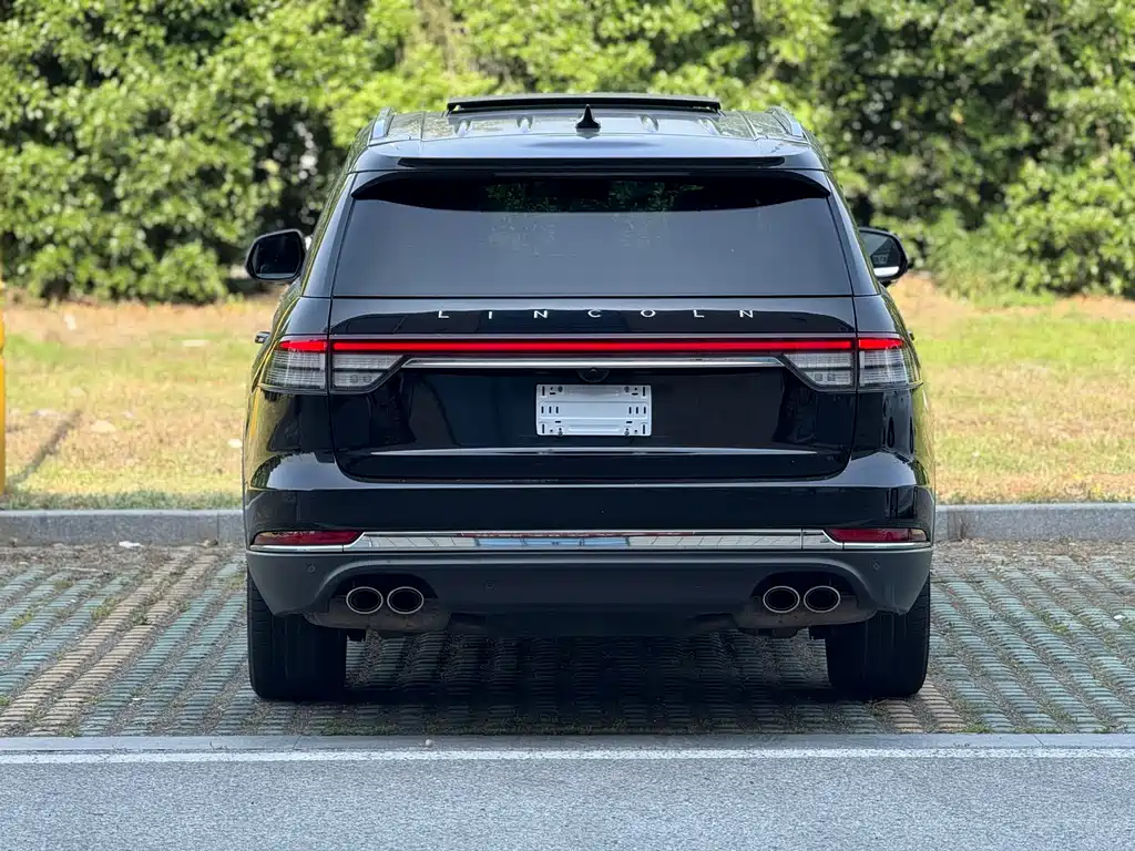 Lincoln Aviator 2020 — фото 12