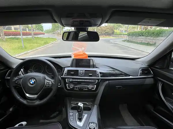 BMW 3 Series GT 2017