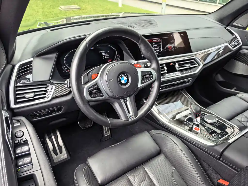 BMW X5 M 2023 — фото 23