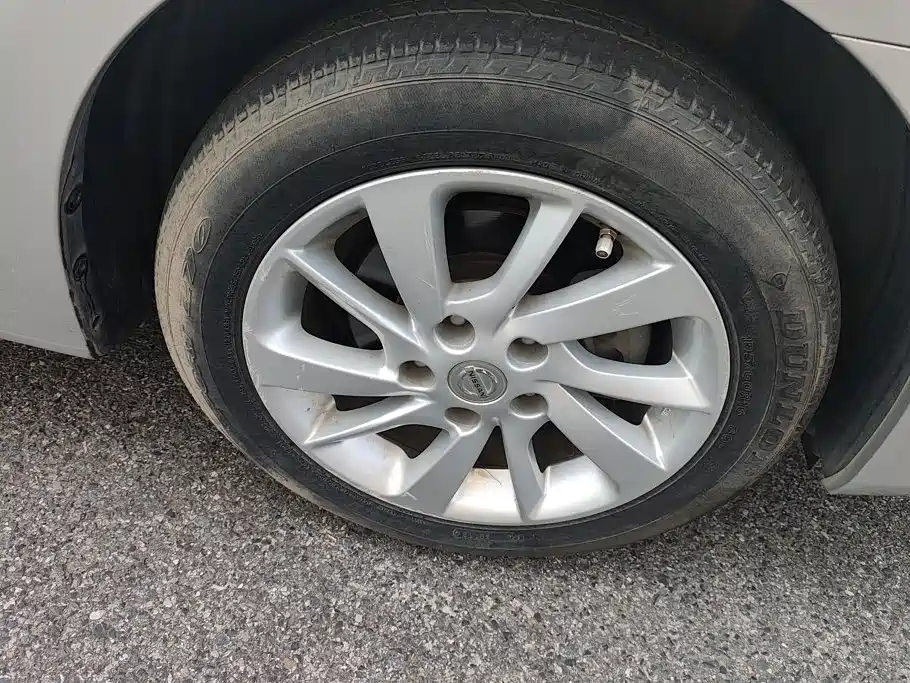Nissan Sylphy 2013