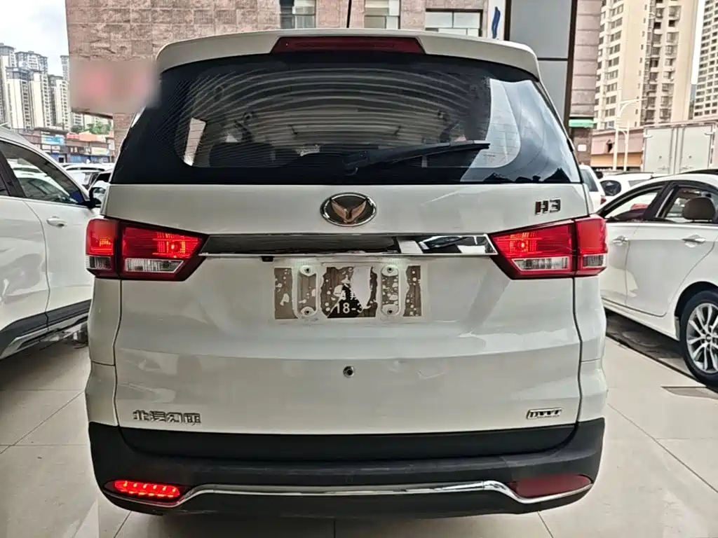 Huasu Huansu H3 2015