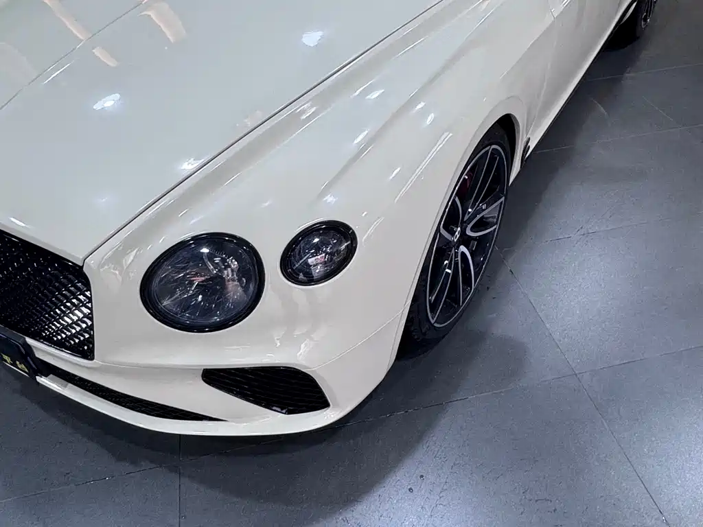 Bentley Continental 2014 — фото 7
