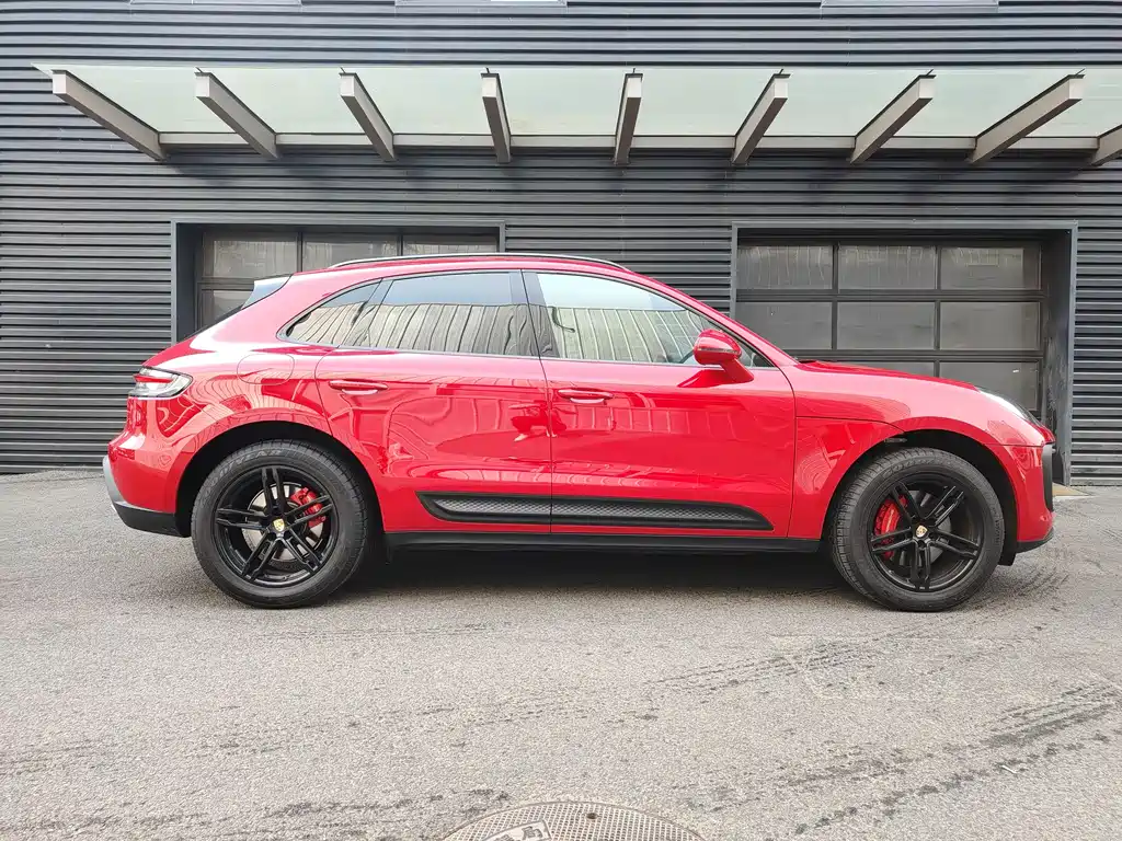 Porsche Macan 2024 — фото 4
