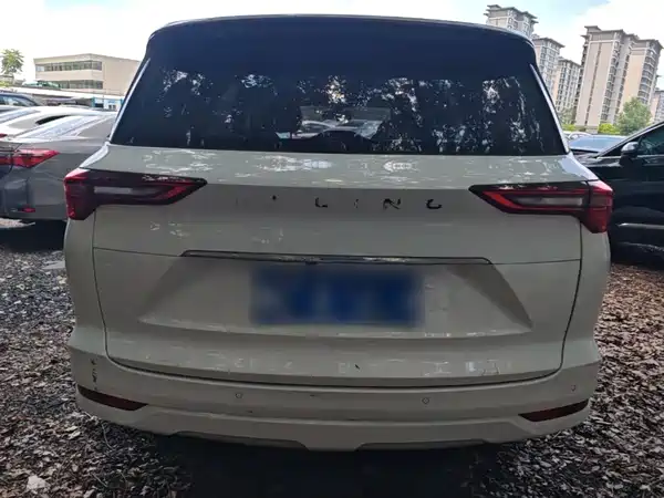 Wuling Victory 2022