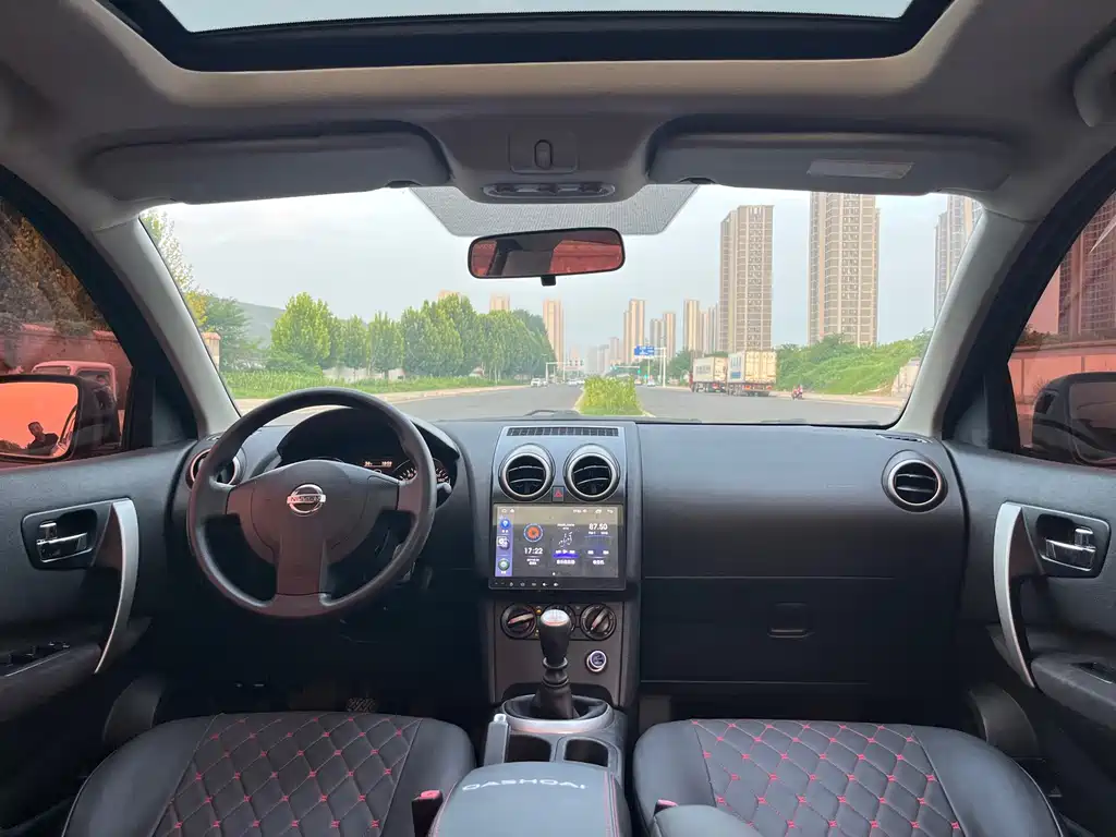 Nissan Qashqai 2015