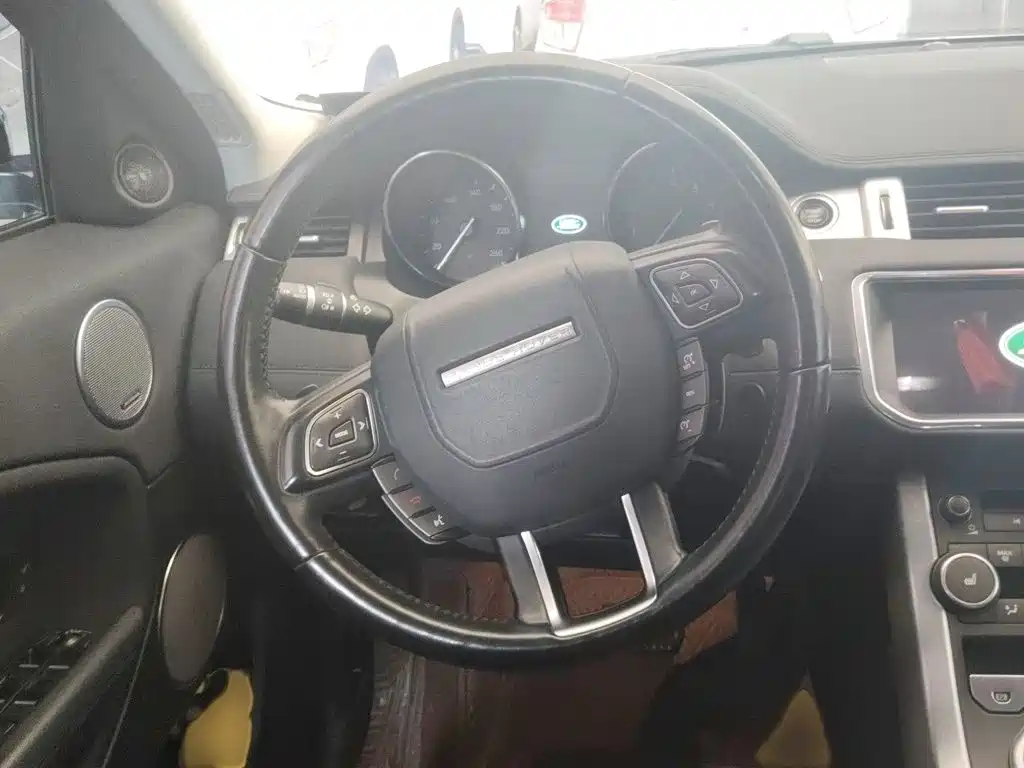 Land Rover Evoque 2018