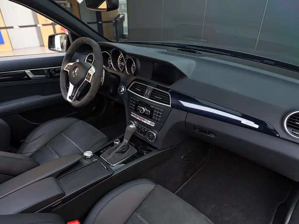 Mercedes-Benz C-Class AMG 2014 — фото 8