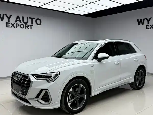 Audi Q3 2021