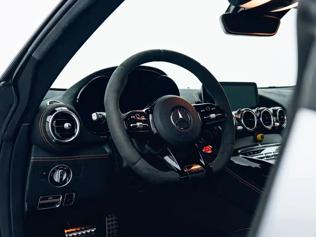 Mercedes-Benz AMG GT 2021 — фото 17