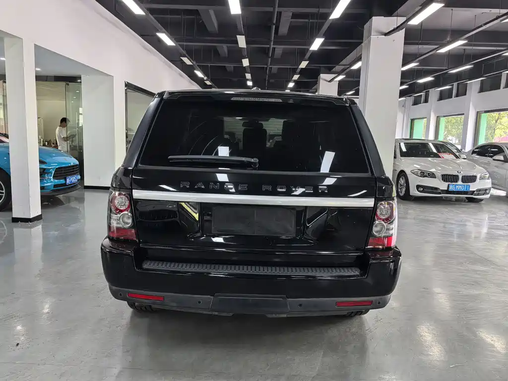 Land Rover Sport 2013